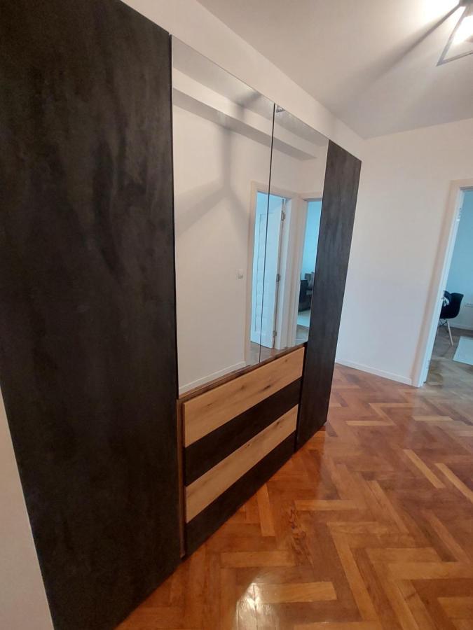 Eli'S Apartments -Ultracentral Near Palas Iasi Exterior photo